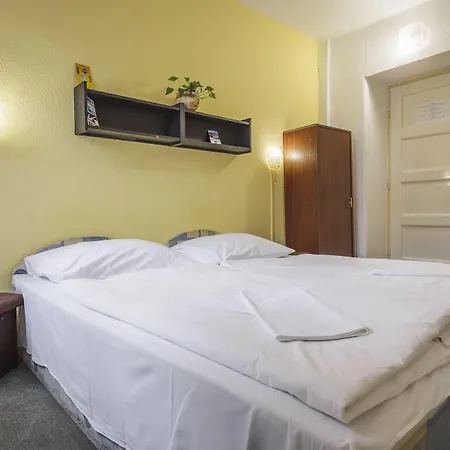 Bed & Breakfast Dominik Panzio