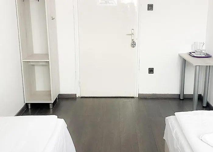 Bed & Breakfast Dominik Panzio