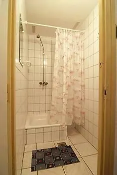 Dominik Panzio Bed & Breakfast