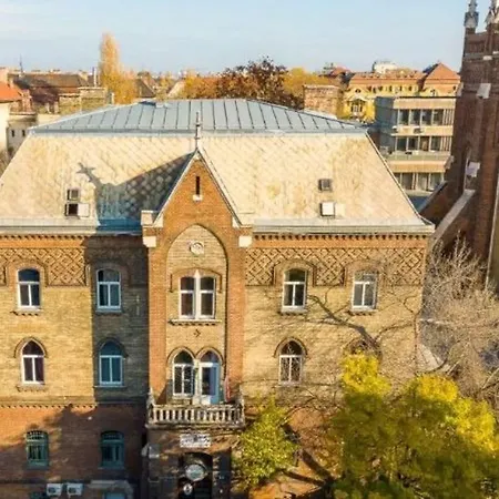 Dominik Panzio Bed & Breakfast