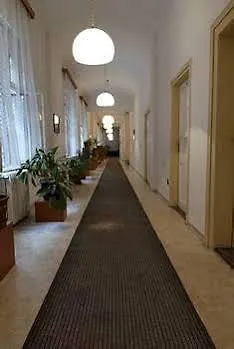 Dominik Panzio Bed & Breakfast 2*