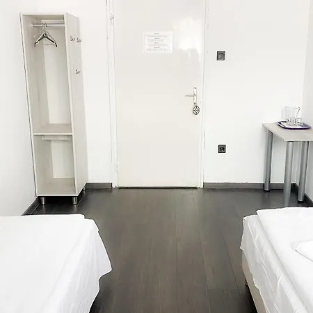 Bed & Breakfast Dominik Panzio
