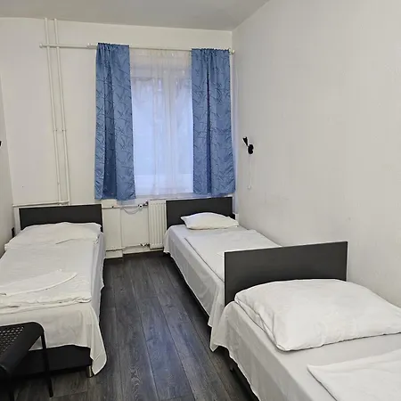 Dominik Panzio 2* Budapest