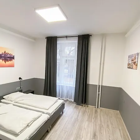 Couette-café Dominik Panzio 2*