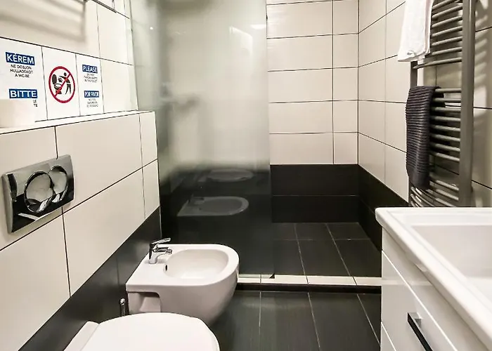 Dominik Panzio Bed & Breakfast