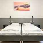 도미니크 판지오 부다페스트