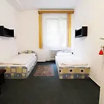 B&B 도미니크 판지오 2*